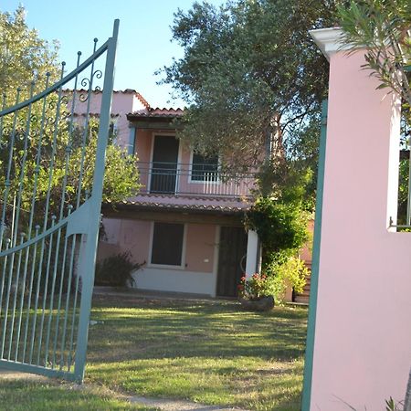 Villarosa Lotzorai Bagian luar foto