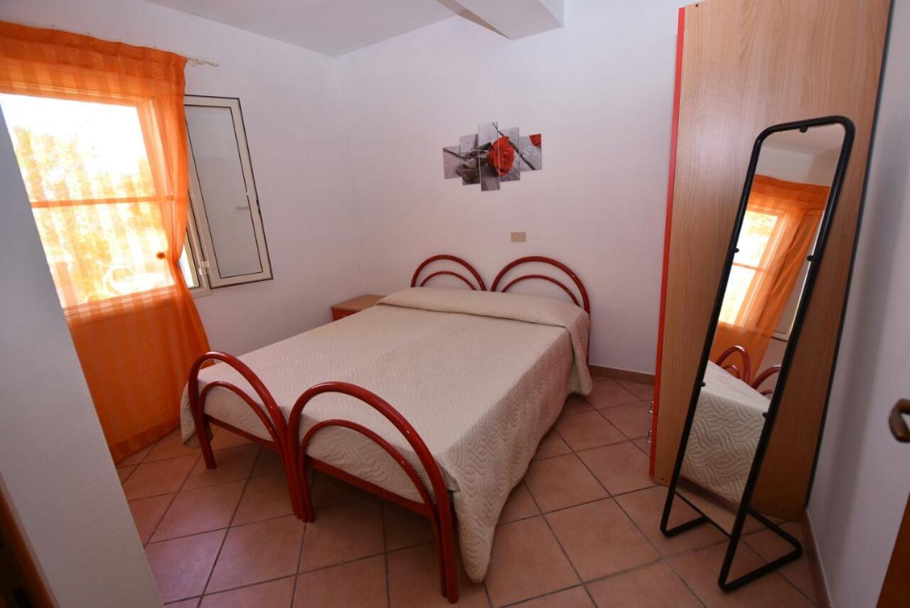 Villarosa Lotzorai Bagian luar foto
